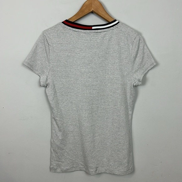 NWT Tommy Hilfiger Grey/White V-Neck Tee Sz M - Picture 6 of 9